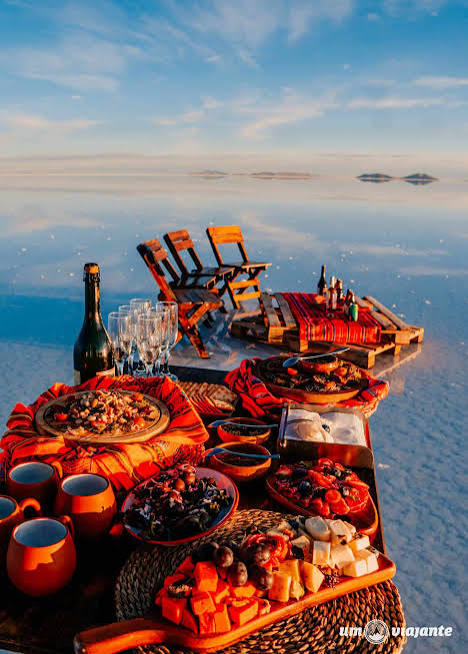 Piquenique no Salar de Uyuni, Bolívia